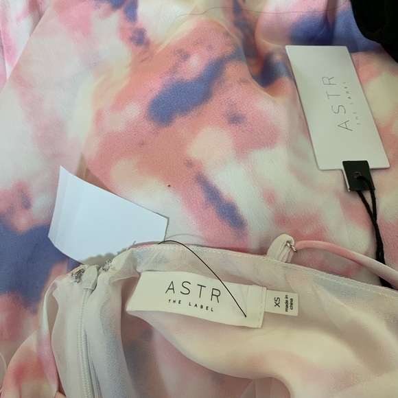 NWT ASTR Bias Cut Sleeveless Satin Midi Dress XS - Picture 9 of 9